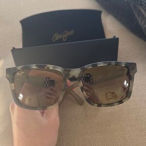 Maui Jim Black Sunglasses Case